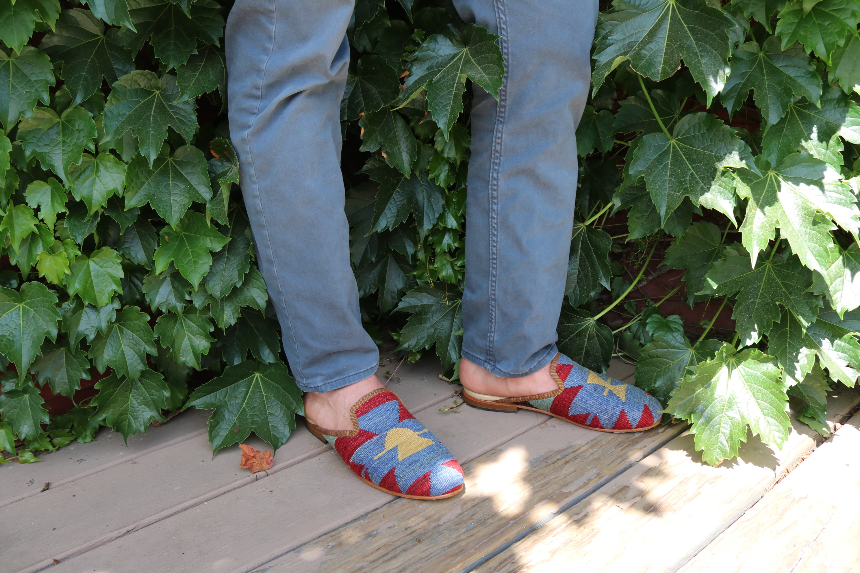 What’s the difference between our men's Kilim shoes?