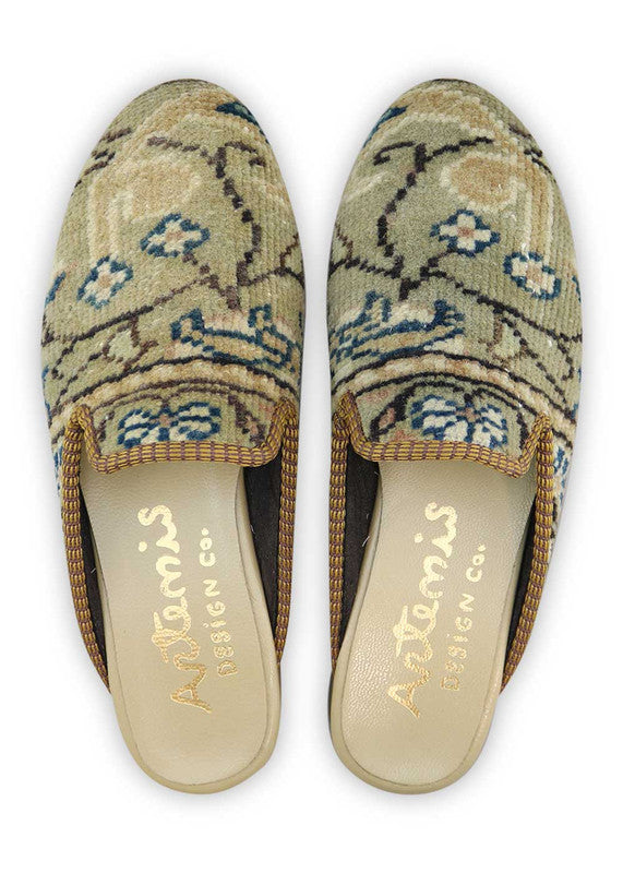 Artemis Design& Co Women's Slippers are the perfect combination of style and comfort. These slippers come in a beautiful color combination of khaki, blue, brown, and white. Crafted with high-quality materials and attention to detail, they offer long-lasting comfort and durability. (Front View)