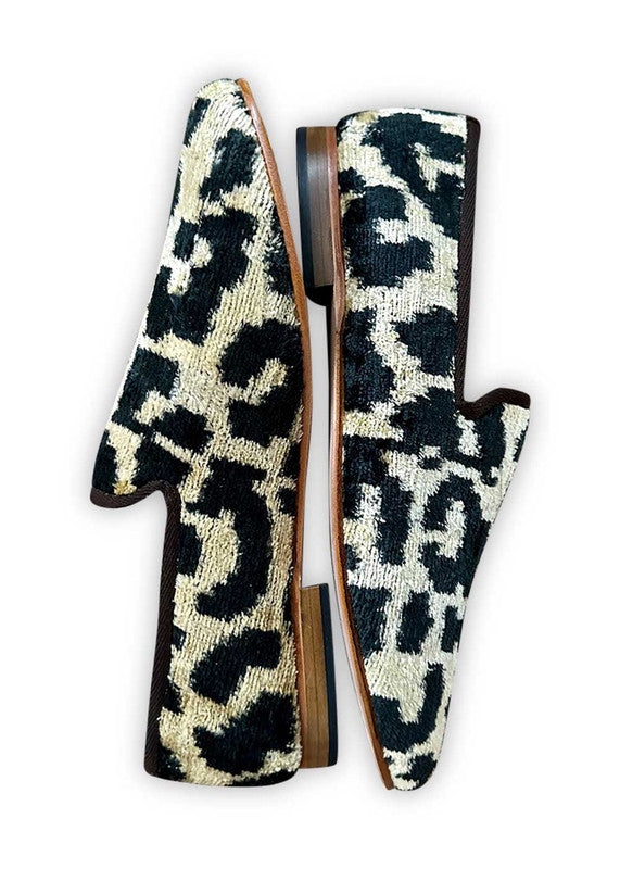 mens-velvet-loafers-cary-leopard-side