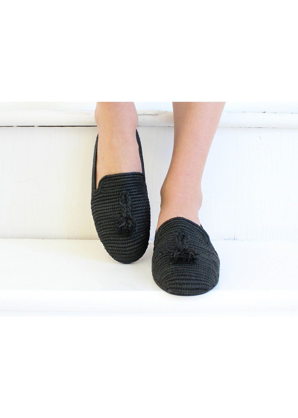 Archived Women's - Size 39 (US 9) Black Raffia Loafer